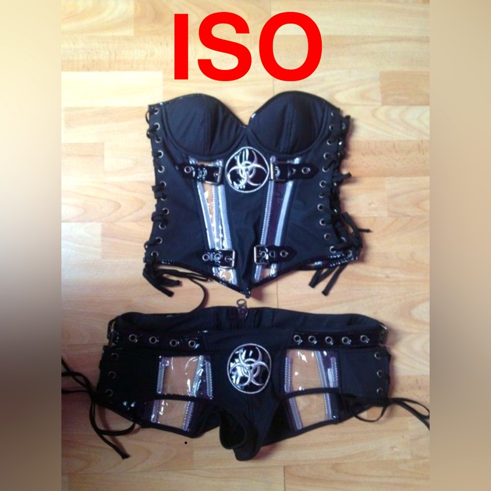 ISO Lip Service biothreat shorts size small. Will take matching top 🖤❤️‍🔥